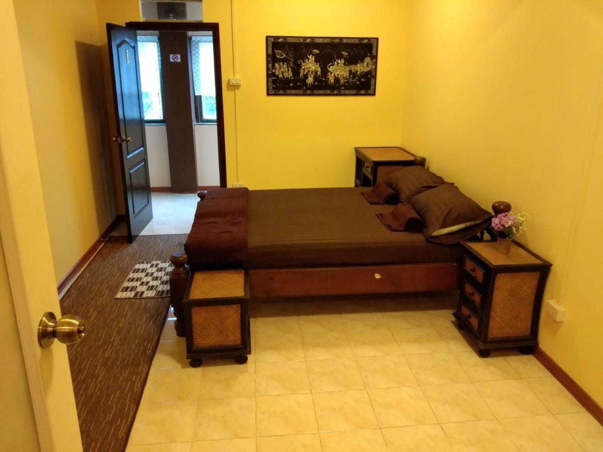 Ruan Ben Ja Don Mueang,Bangkok Hostel Exterior foto